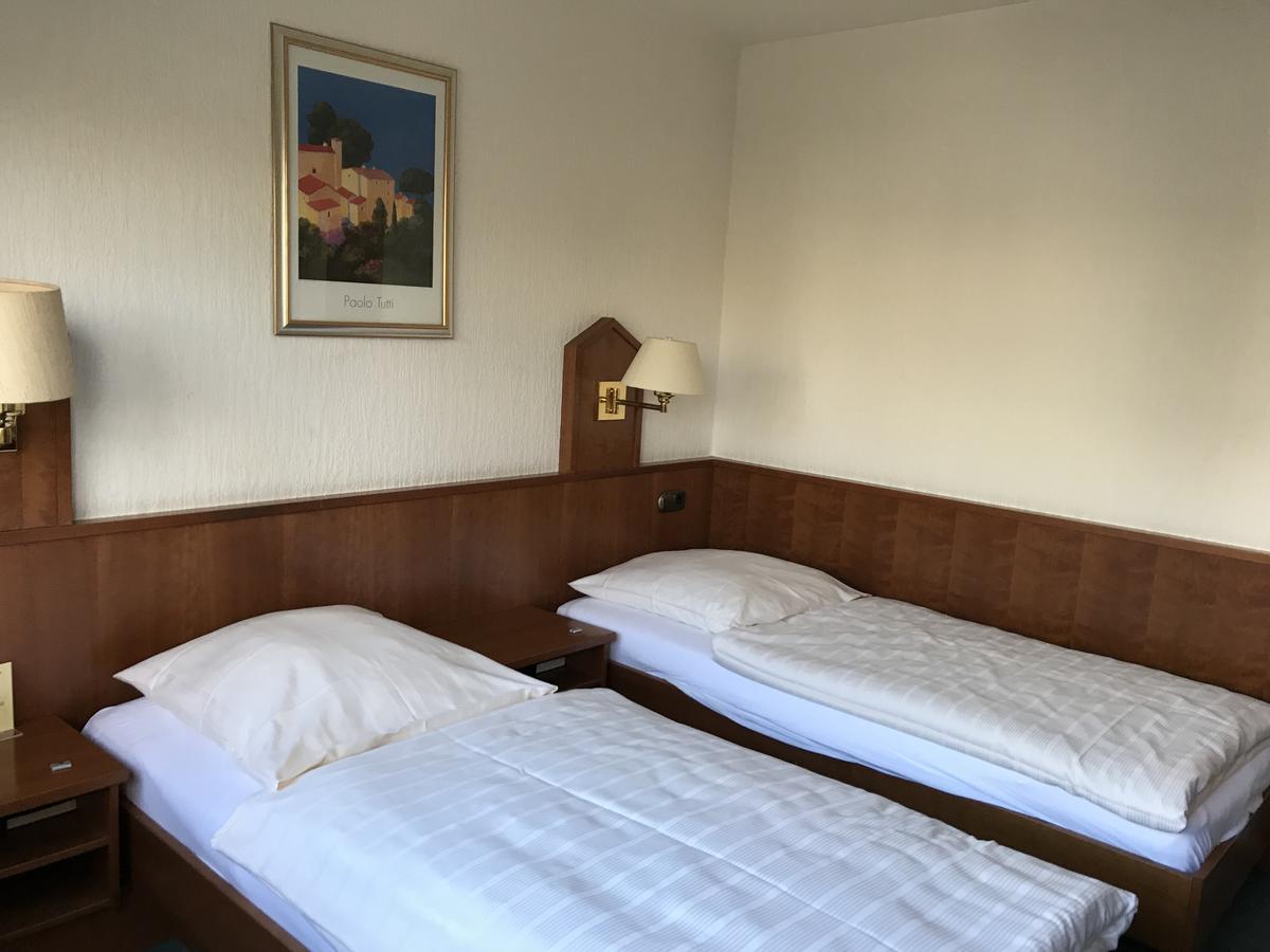 Hotel Marienhof Duesseldorf Neuss Kültér fotó